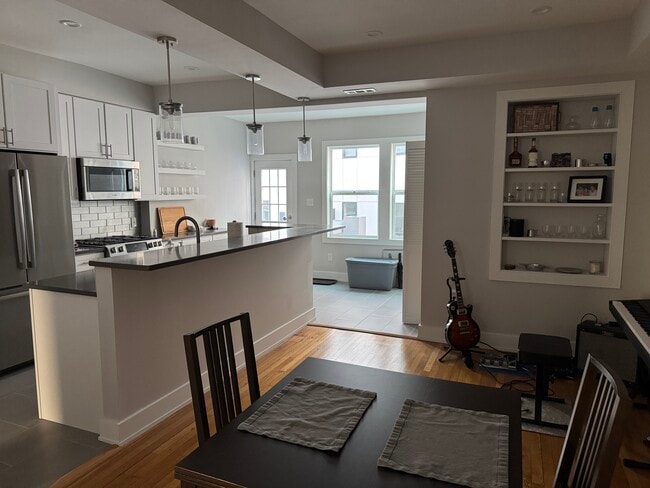 Foto del edificio - 1414 Quincy St NW