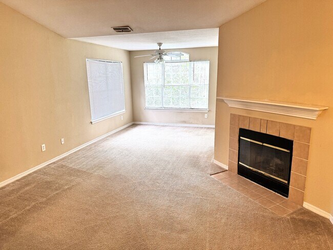 Foto del edificio - 1717 County Rd 220