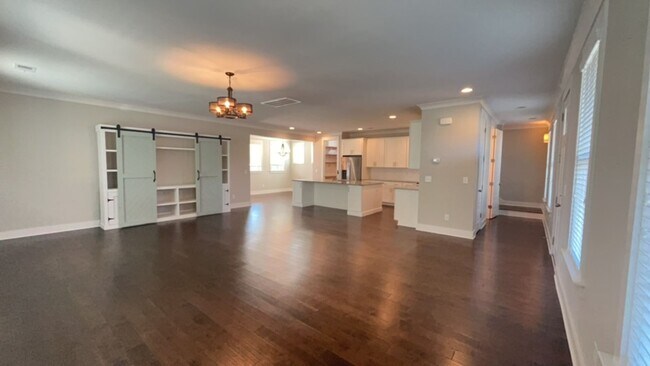 Foto del edificio - Beautiful Home in Summers Corner