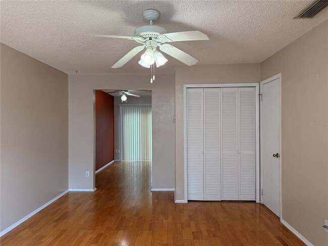 Building Photo - 1305 Park Villa Pl