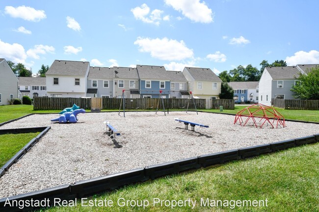 Building Photo - 2 br, 2 bath House - 102 Chesterfield Lane...