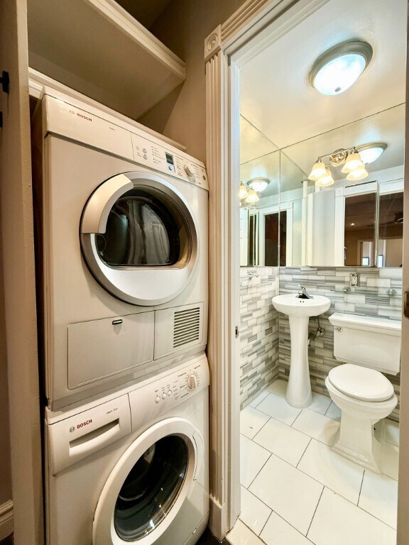 Foto del edificio - 382 E 10th St