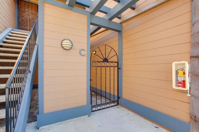 Building Photo - 801 Kalpati Cir