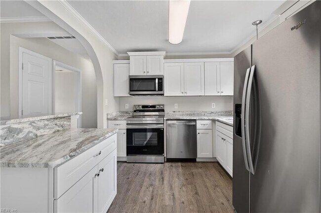 Foto del edificio - 805 Fairfield Blvd
