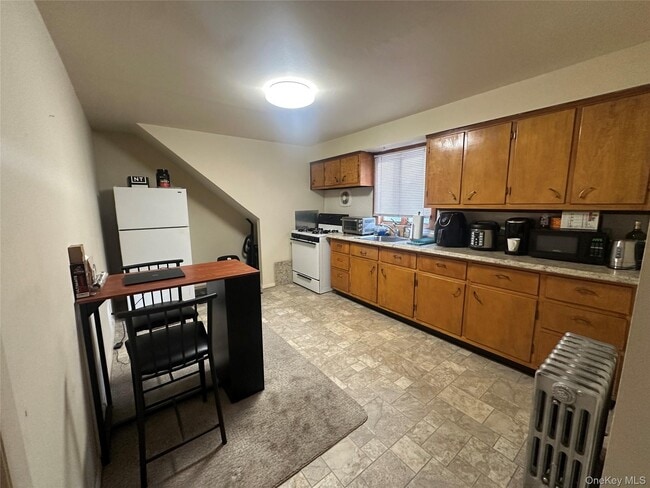 Foto del edificio - 63 Wolfle St