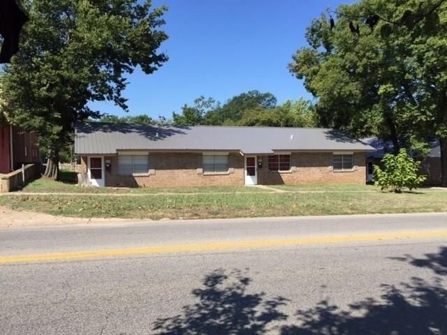 Primary Photo - 603 S Mekusukey Ave