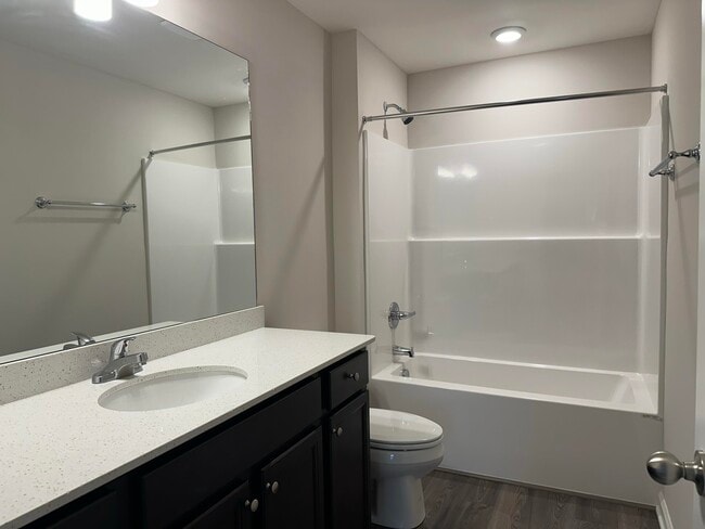 Building Photo - 2470 Dittney Ln