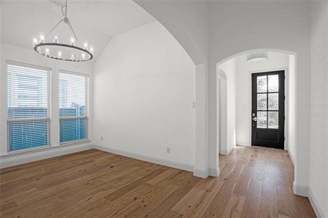 Foto del edificio - 1113 Skyflower Ln