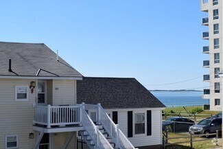 2 Bedroom Apartments For Rent In Old Orchard Beach Me Apartments Com