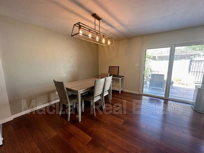 Building Photo - 4026 N Granite Reef Rd