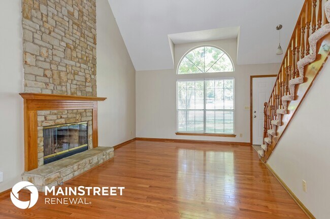 Building Photo - 1330 N Anne Shirley Dr