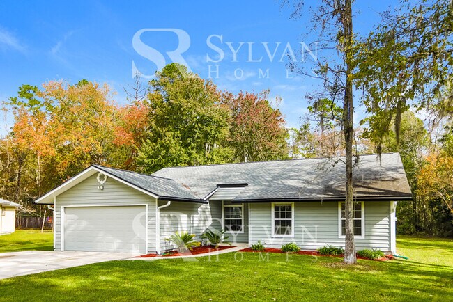 Foto del edificio - The living is easy in this 4 bedroom, 2 bathroom home