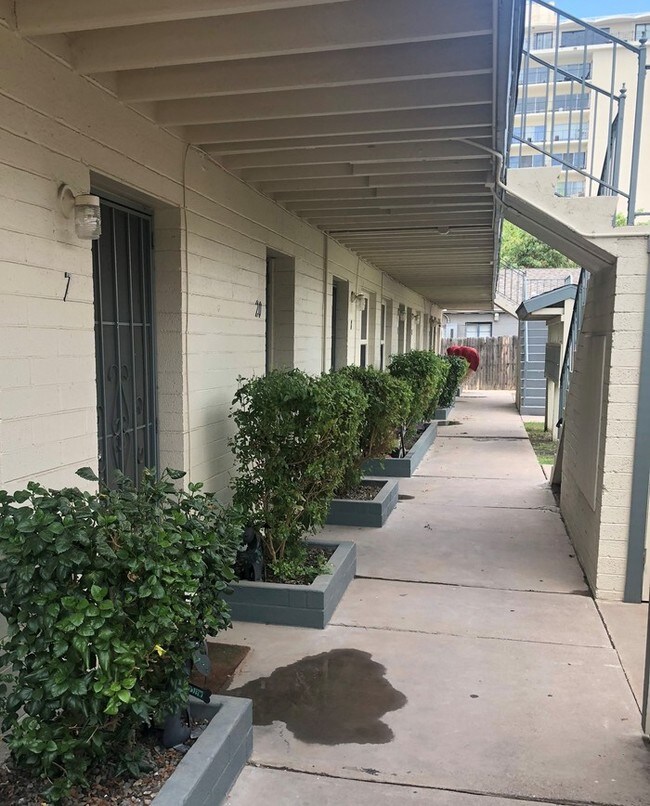 Foto del edificio - 829 N 4th Ave
