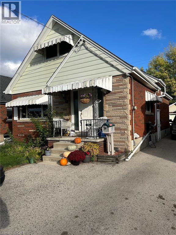 Photo du bâtiment - 74 Paling Ct