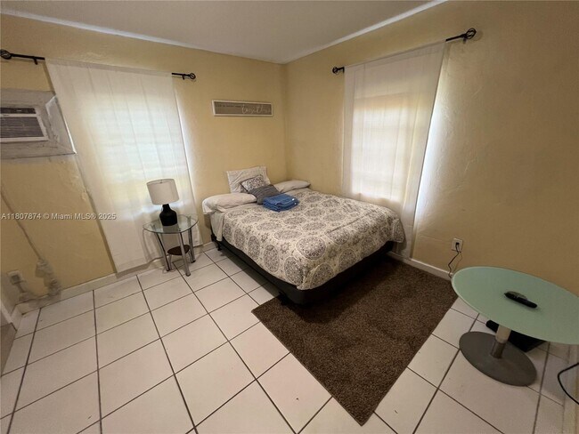Foto del edificio - 55 NW 69th St