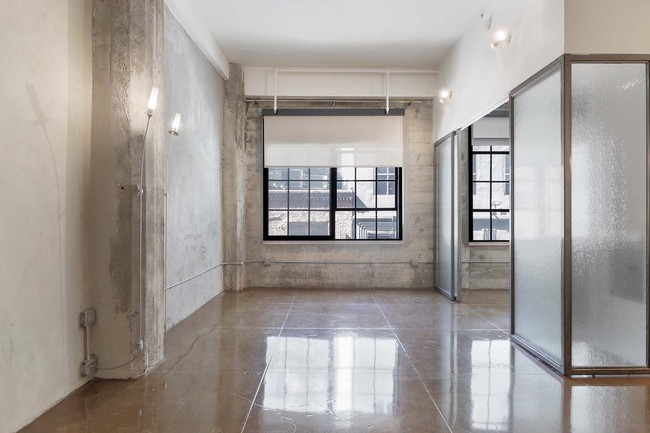 Foto del edificio - Modern Loft in Mint Plaza