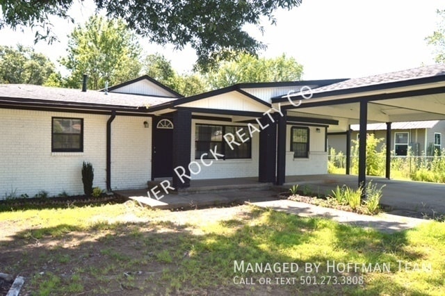 Building Photo - 315 AR-365