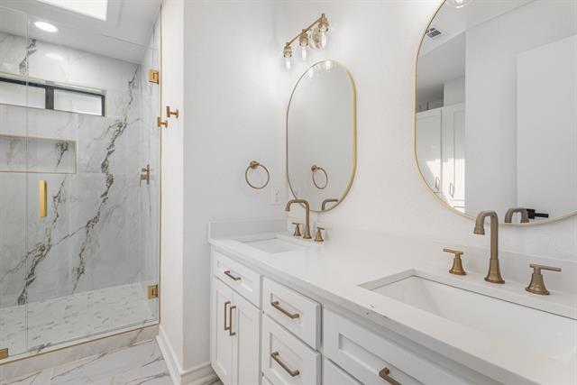 Building Photo - 922 Sycamore Creek Rd