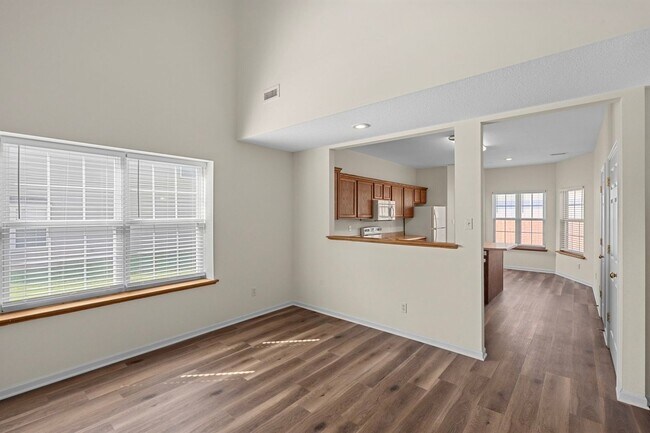 Foto del edificio - 3252 Wind River Cir