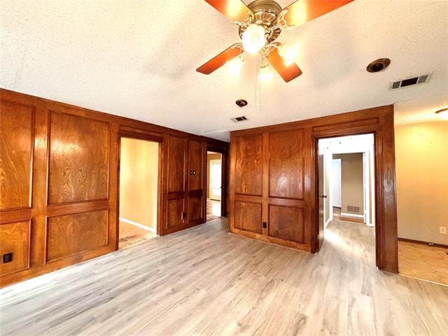 Foto del edificio - 1238 Richland Oaks Dr