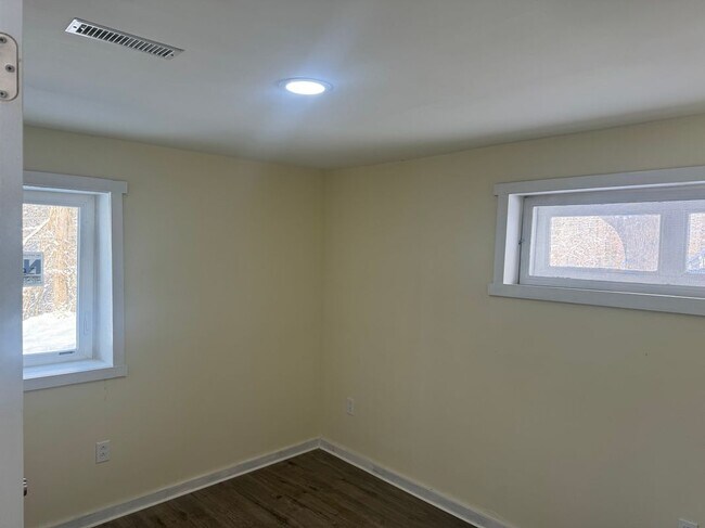 Foto del edificio - 752 Norwood Rd