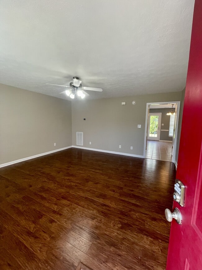 Photo - 1031 Middle View Dr (Forest, VA) Townhome