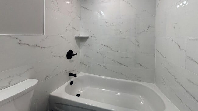 Building Photo - 5341 Chestnut St