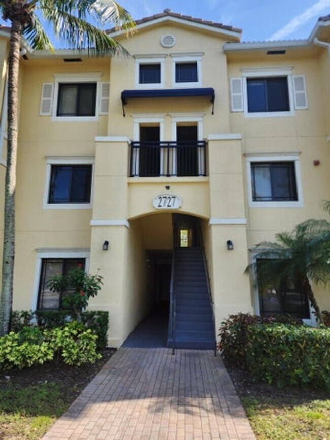 Building Photo - 2727 Anzio Ct