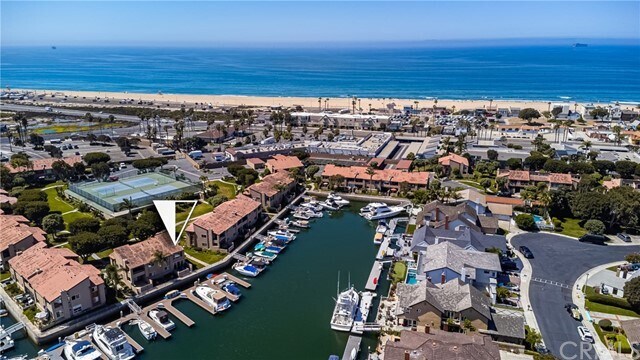 Foto del edificio - 17094 Bluewater Ln