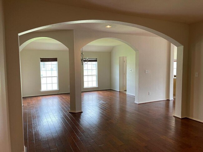 Building Photo - 4903 Lake Gladewater Ct