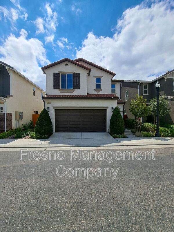 1365 E Via Viola Way, Fresno, CA 93730 House Rental in Fresno, CA