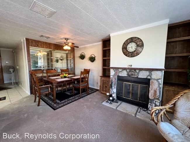 Building Photo - 2 br, 2 bath House - Comfortable, Cozy and...