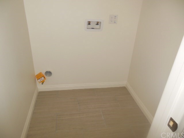 Building Photo - 1425 Nadeau St