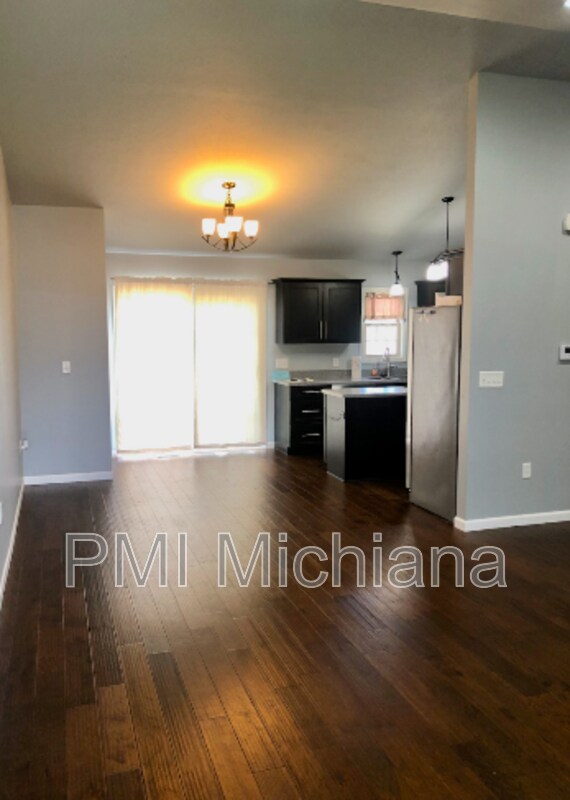 Building Photo - 51689 Melwood Ct
