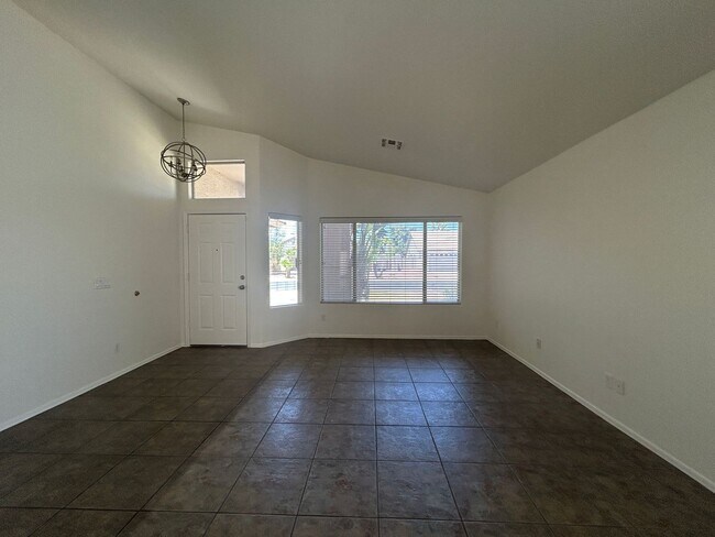 Foto del edificio - 3861 E Redfield Ct