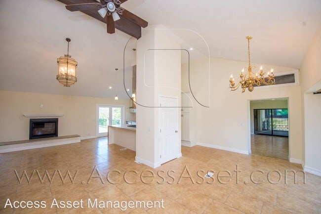 Building Photo - 4 br, 4 bath House - 34925 El Dorado