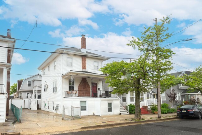 Foto del edificio - 22 N Austin Ave