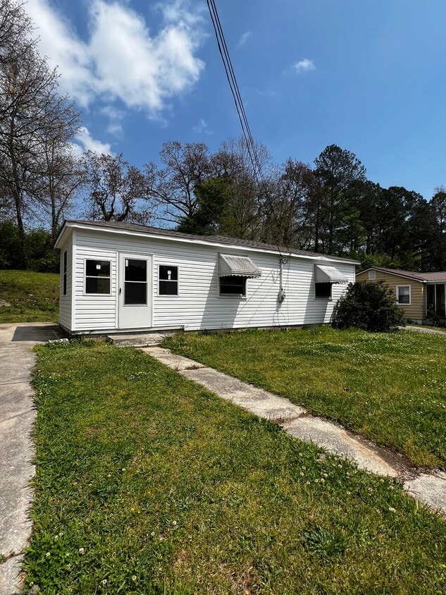 4639 Saks Rd, Anniston, AL 36206 House Rental in Anniston, AL