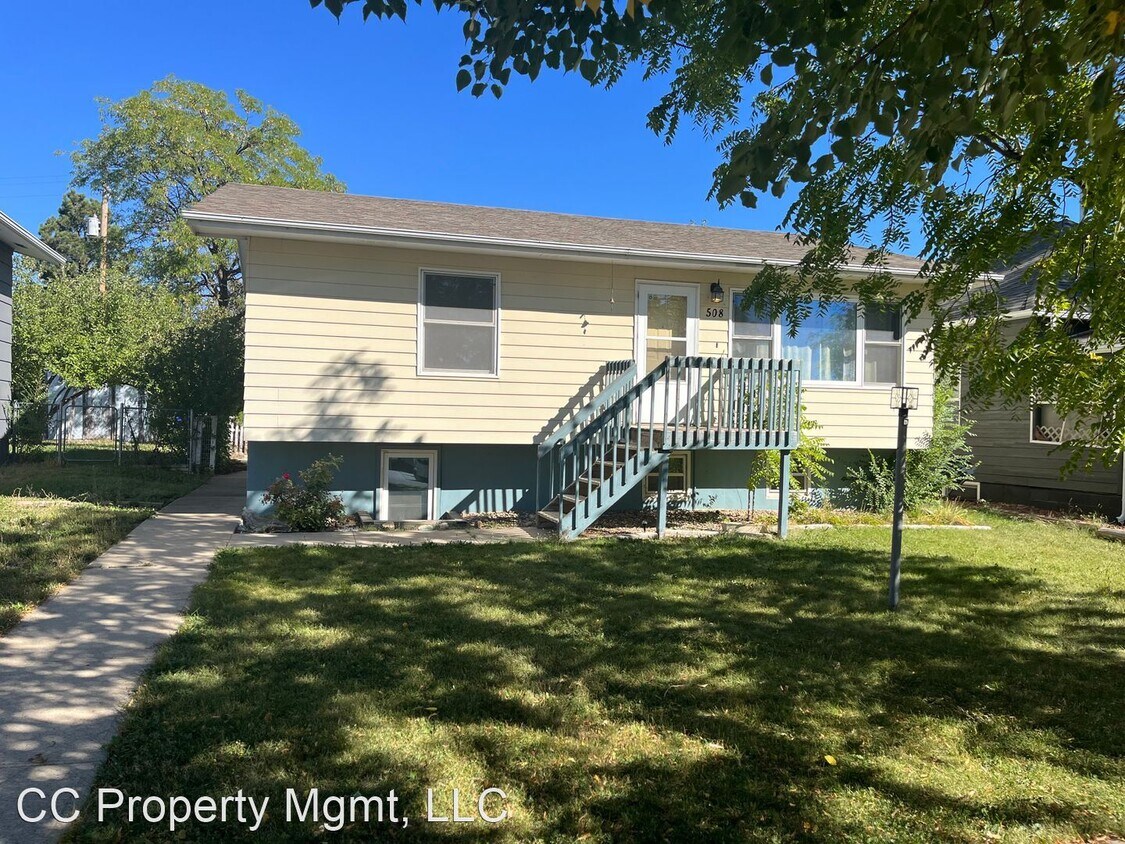 2 br, 2 bath House 508 E Philadelphia St House Rental in Rapid City, SD