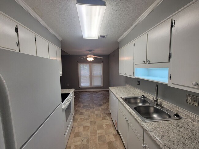 Foto del edificio - Woodlake - Richmond County