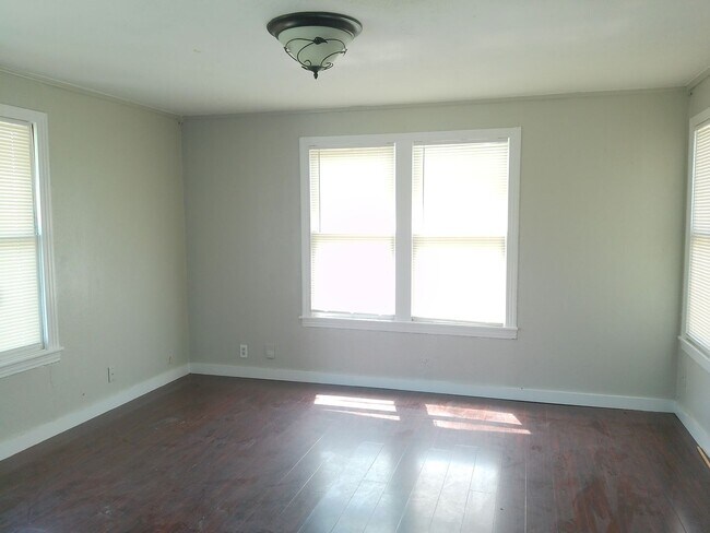 Foto del edificio - 3549 Cypress St