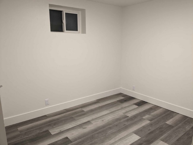 Building Photo - 2645 N 370 E