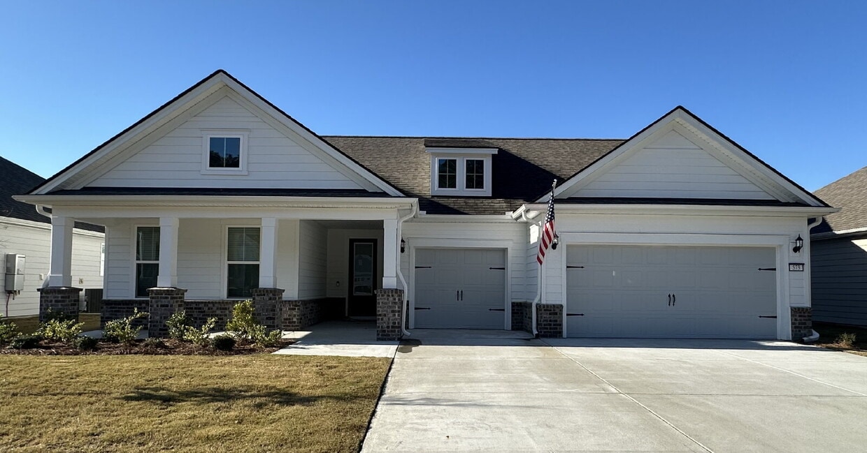 Foto principal - Spacious New Home in Sun City!