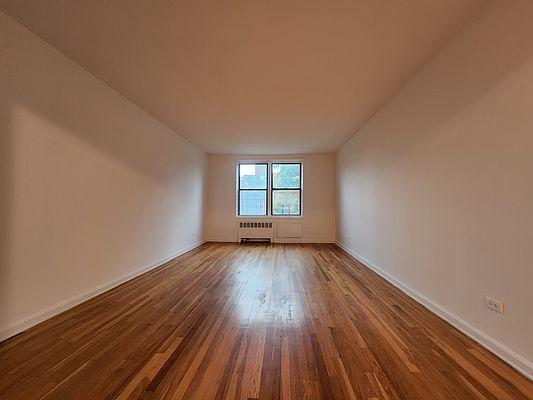 Foto principal - 1 bedroom in BRONX NY 10471