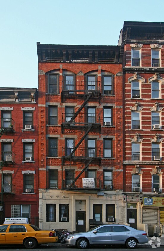 Primary Photo - 328 E 106th St