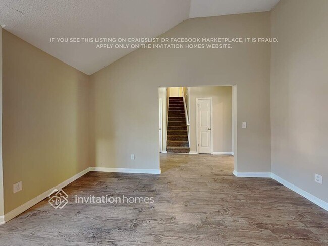 Building Photo - 3539 Riverview Club Dr
