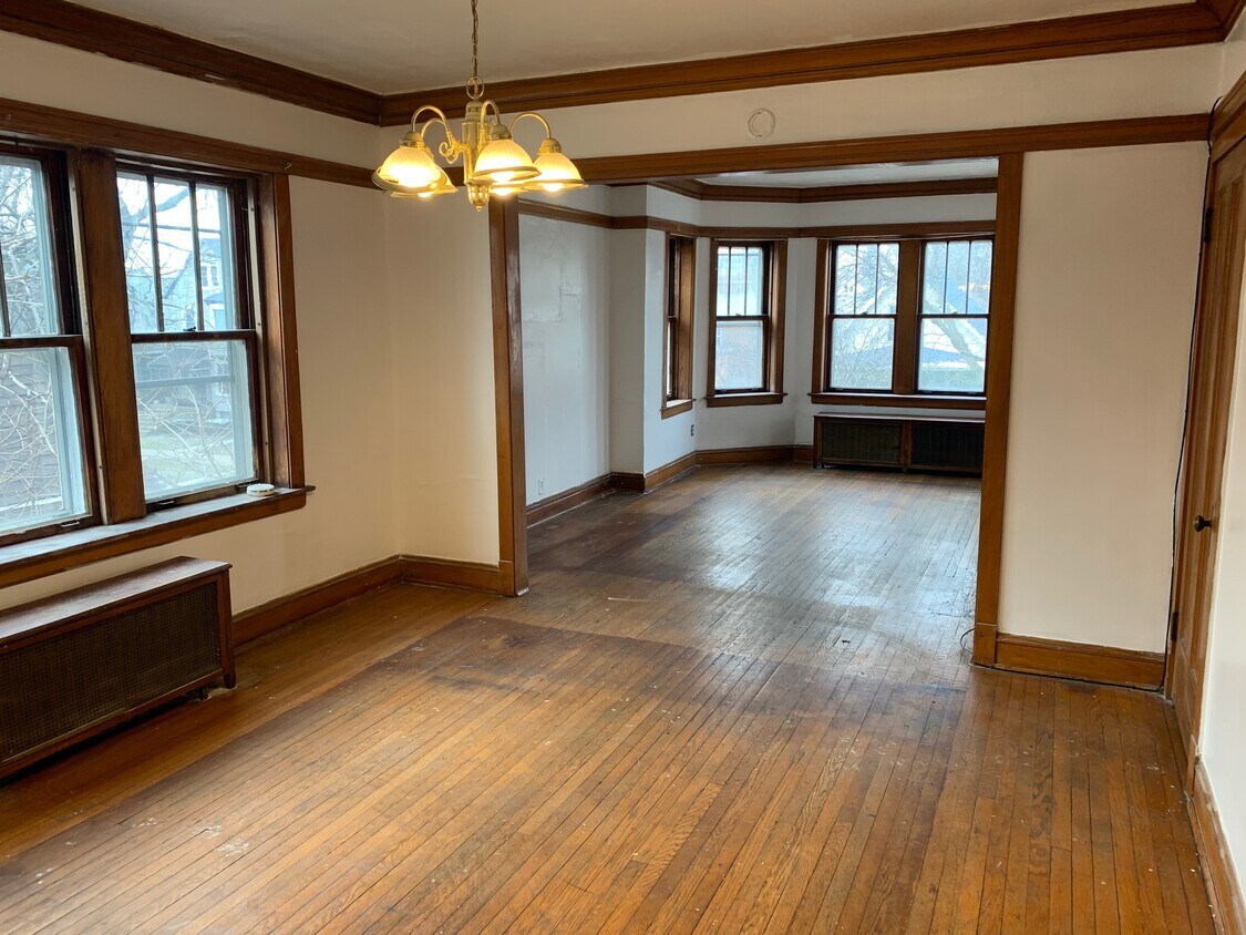 Dining Room + Living Room - 3445 N Hamlin Ave