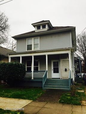 Primary Photo - 72 NE Morris St