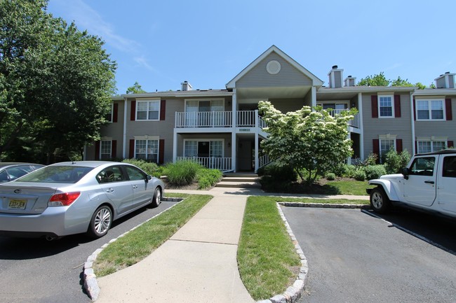 Foto del edificio - 34 Beaumont Ct