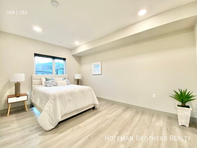 Foto del edificio - 1534 Brockton Ave